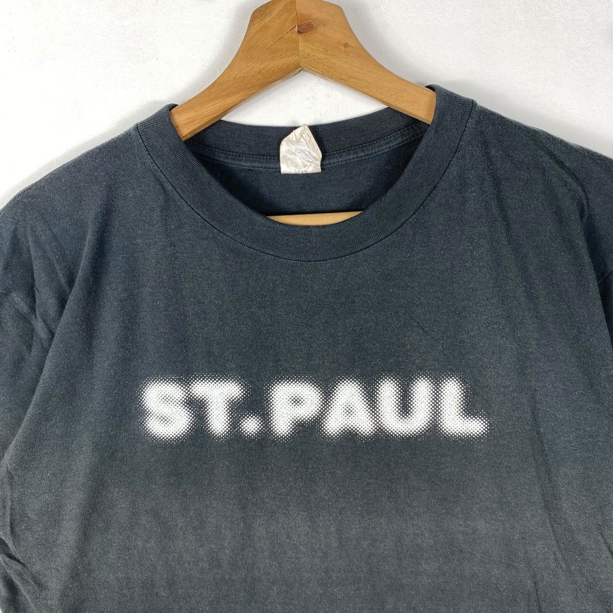 Vintage Vintage 90's Classic ST. PAUL Faded Graphic Tee Shirt Medium Size US M / EU 48-50 / 2 - 2 Thumbnail