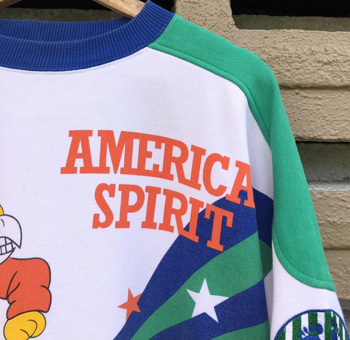 Hang Ten VTG Hang Ten Sweatshirts Print America Spirit Skate Champion Size US L / EU 52-54 / 3 - 9 Thumbnail