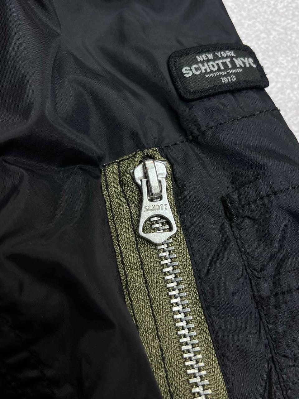 Schott Vintage Schott Made In USA Oversized Bomber Jacket XL Size US XL / EU 56 / 4 - 4 Thumbnail