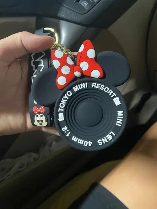 Japanese Brand Kawaii Portable Minnie Mini Wallet Keychain Size ONE SIZE - 2 Thumbnail
