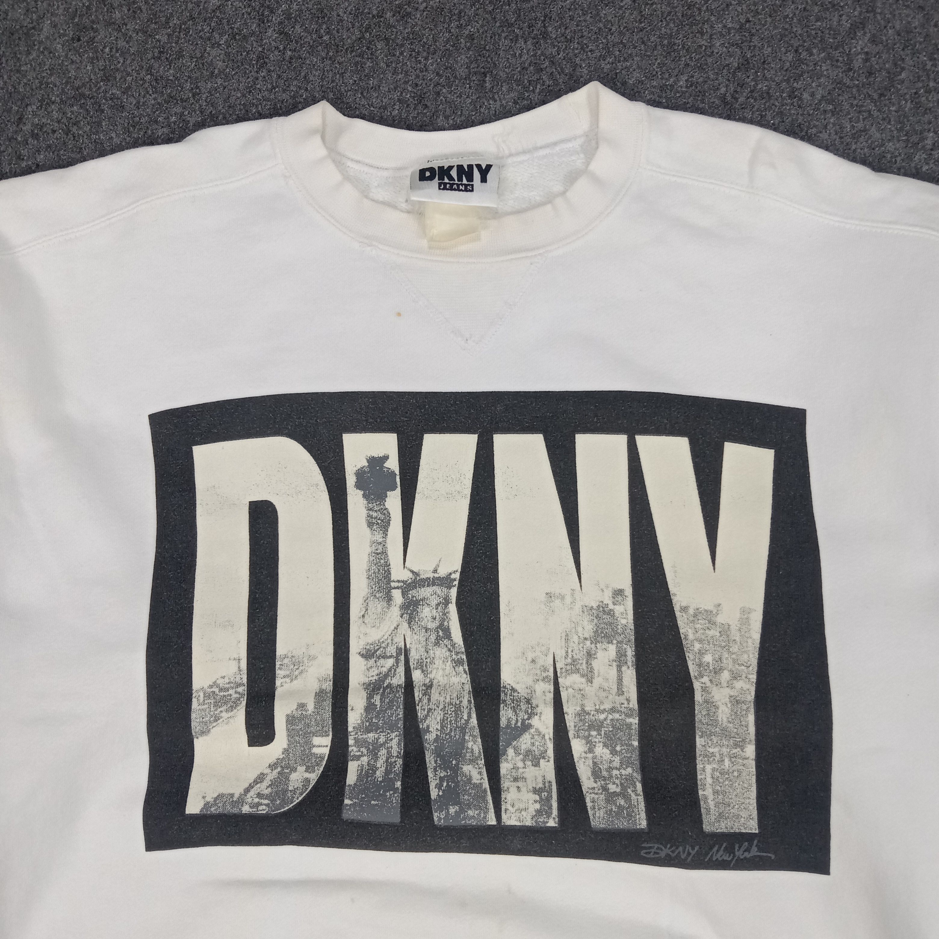 DKNY American Streetwear Style Sweatshirt