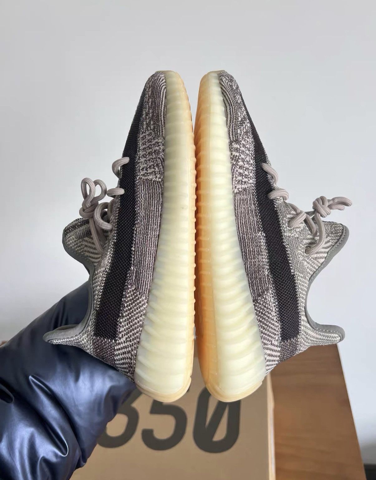 Yeezy Yeezy Sesame J42 Size US 7.5 / EU 40-41 - 3 Thumbnail