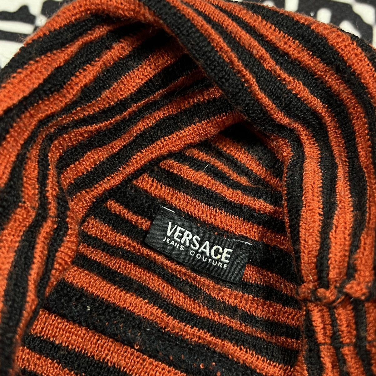 Versace Vintage Y2K Versace Tiger Striped Print Luxury Retro Sweater Size M / US 6-8 / IT 42-44 - 11 Thumbnail