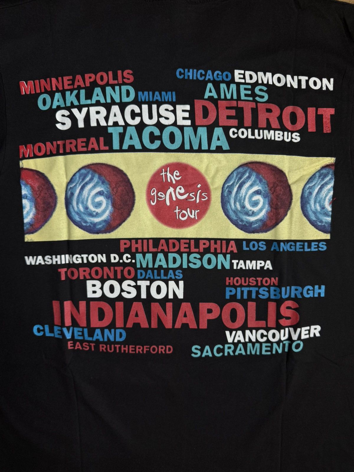 Vintage Rare Vintage Genesis 90s Tour Concert Band Tee Single Stitch Size US L / EU 52-54 / 3 - 4 Thumbnail