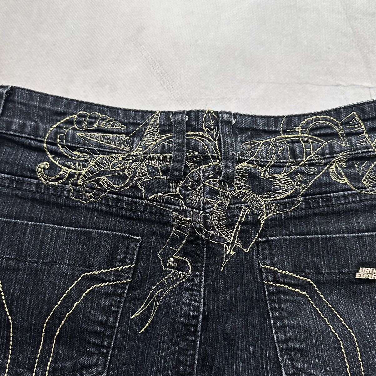 Hysteric Glamour × Undercover Y2K Tribal Snake Embroidered Vintage Denim Skirt Ed Hardy Size 29" - 3 Thumbnail