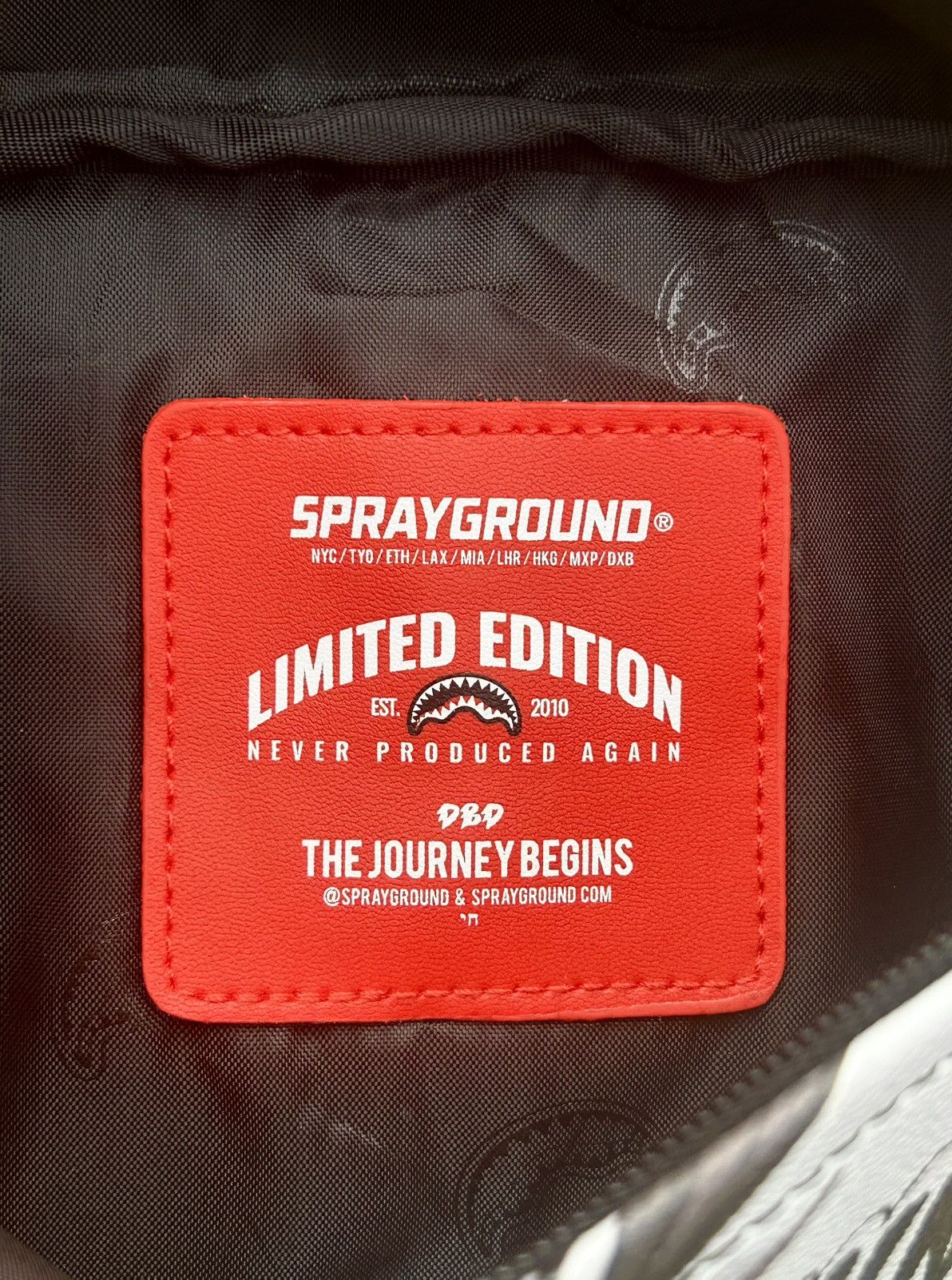 Sprayground Sprayground United Sharks Crossbody Limited Collectors Size ONE SIZE - 4 Thumbnail