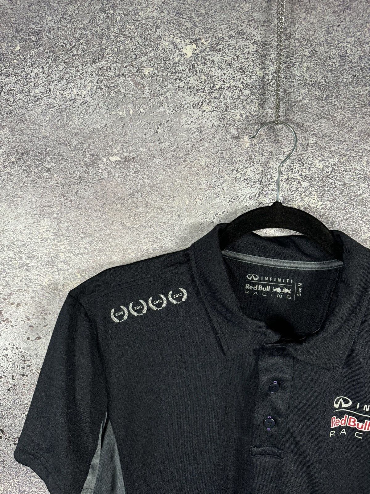 Formula 1 × Red Bull Infiniti Red Bull Racing Team Formula 1 Jersey Polo Tee M sz Size US M / EU 48-50 / 2 - 5 Thumbnail