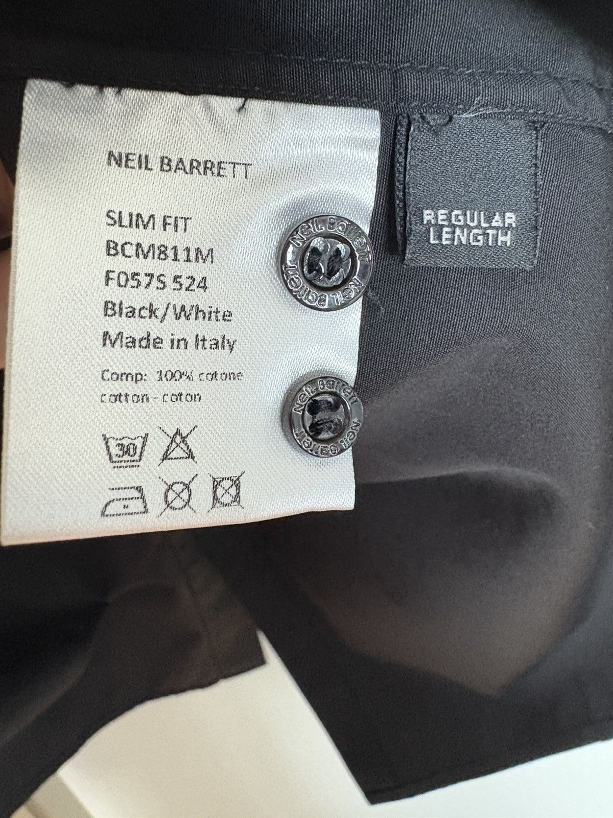 Neil Barrett Formal Black Shirt with Face Print Size US L / EU 52-54 / 3 - 6 Thumbnail