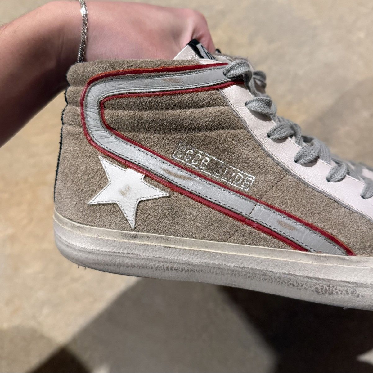 Golden Goose Golden Goose Slide Distressed Suede Sneakers US 8 Size US 8 / EU 41 - 8 Thumbnail
