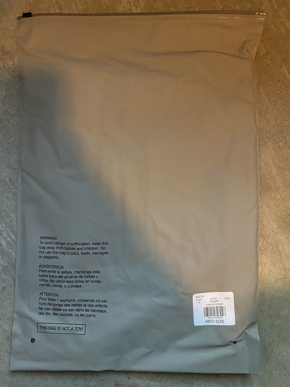 Essentials TAUPE ESSENTIALS SOLD OUT 2020 SIZE M Size US M / EU 48-50 / 2 - 3 Thumbnail