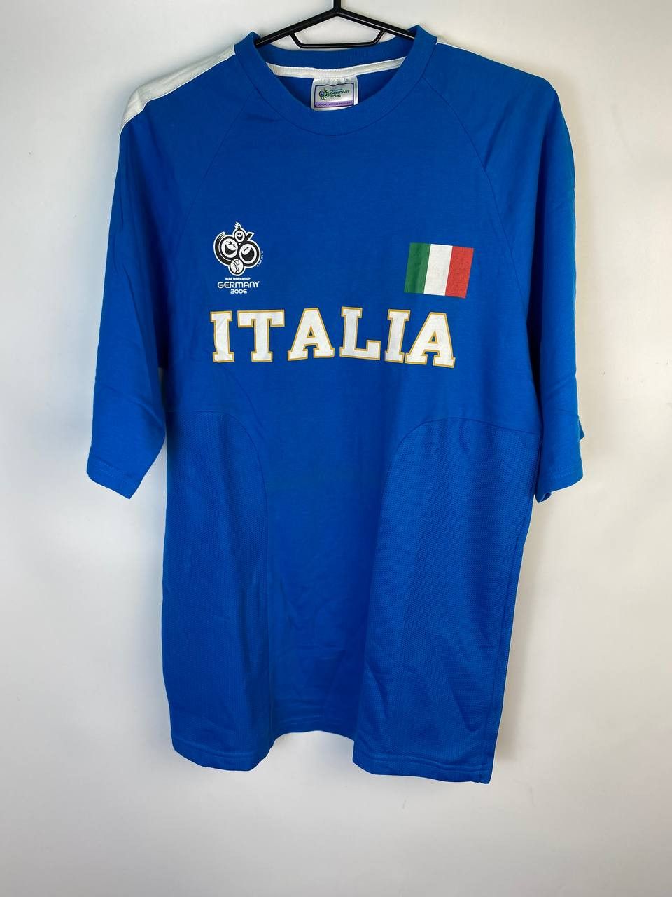 Vintage Vintage soccer football 2006 Italy World Cup Tee M Size US M / EU 48-50 / 2 - 1 Thumbnail