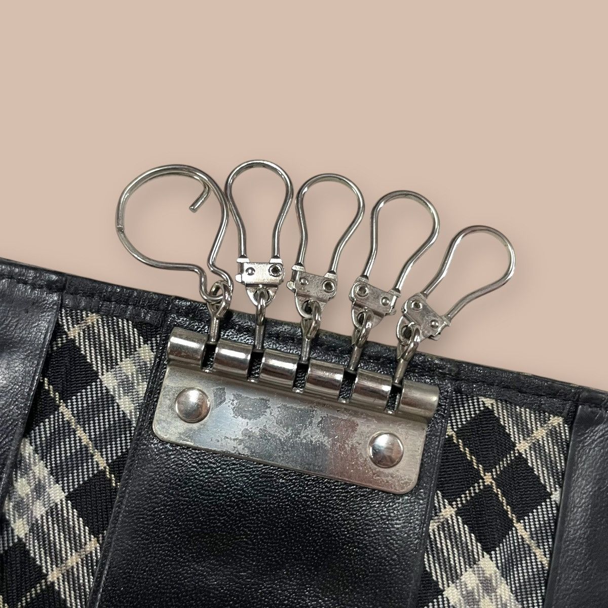 Burberry BURBERRY BLUE LABEL Keys Holder Size ONE SIZE - 10 Thumbnail