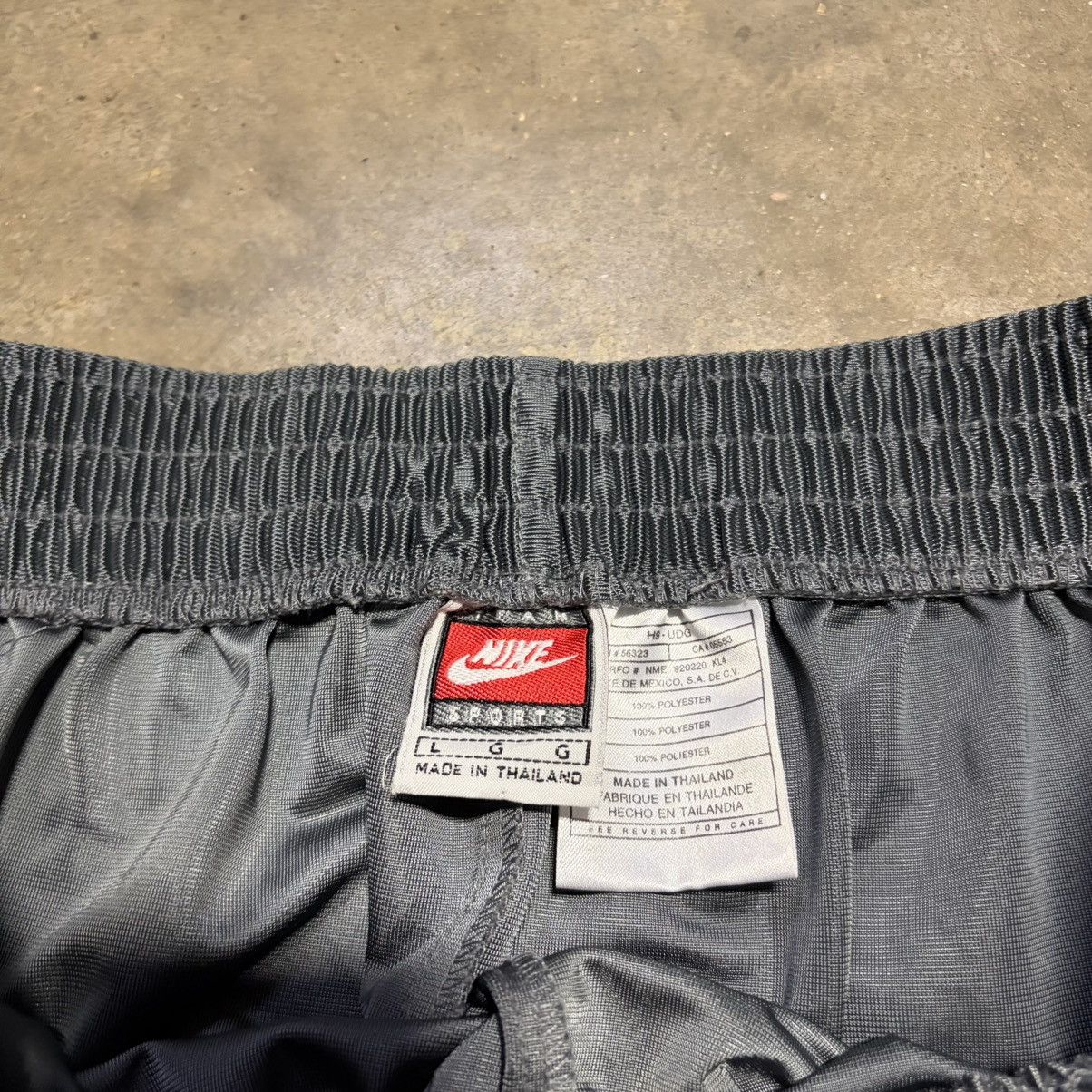 Nike Vintage Nike Side Button Satin Track Pants Tear Away Y2K Size US 29 - 10 Thumbnail
