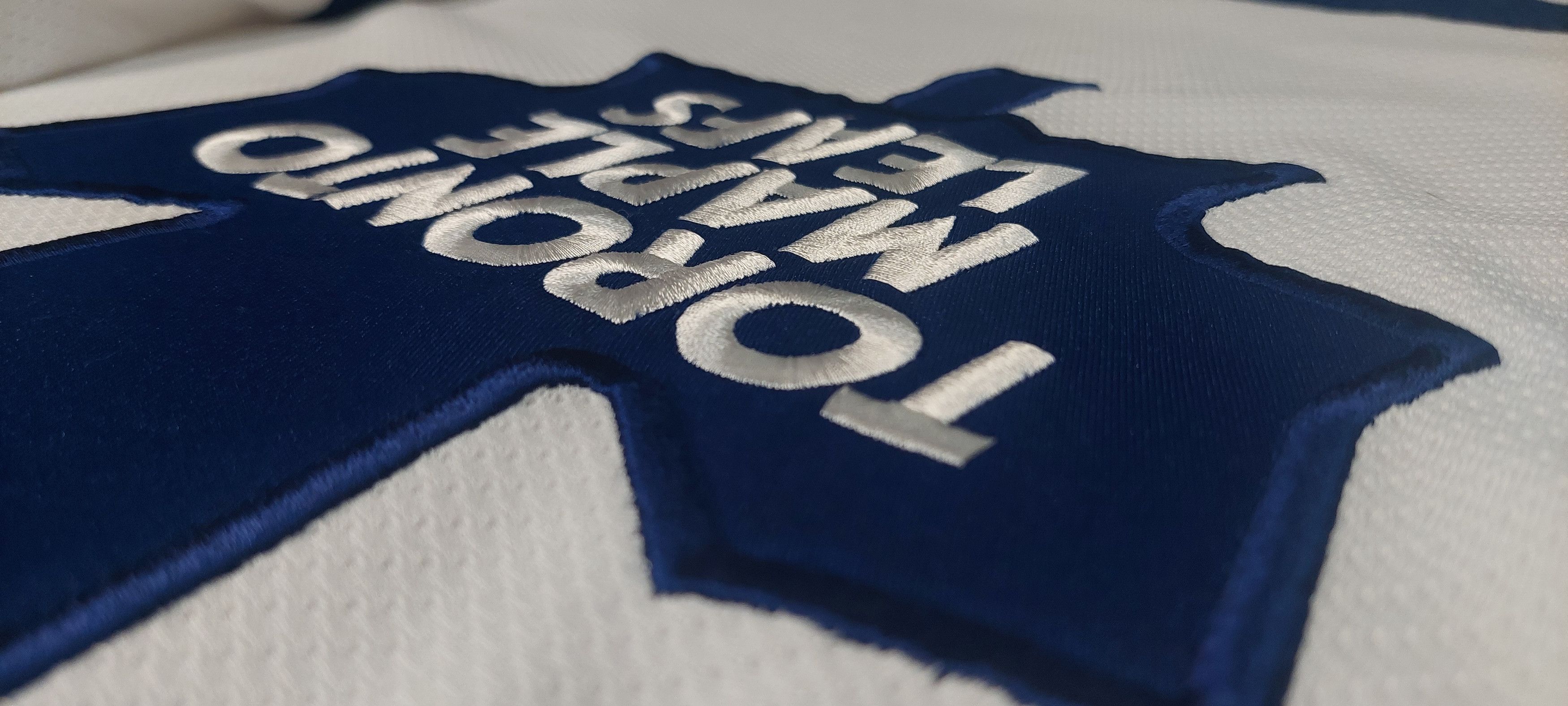 Ccm Authentic Toronto Maple Leafs CCM Blank Replica Jersey Size US L / EU 52-54 / 3 - 7 Thumbnail