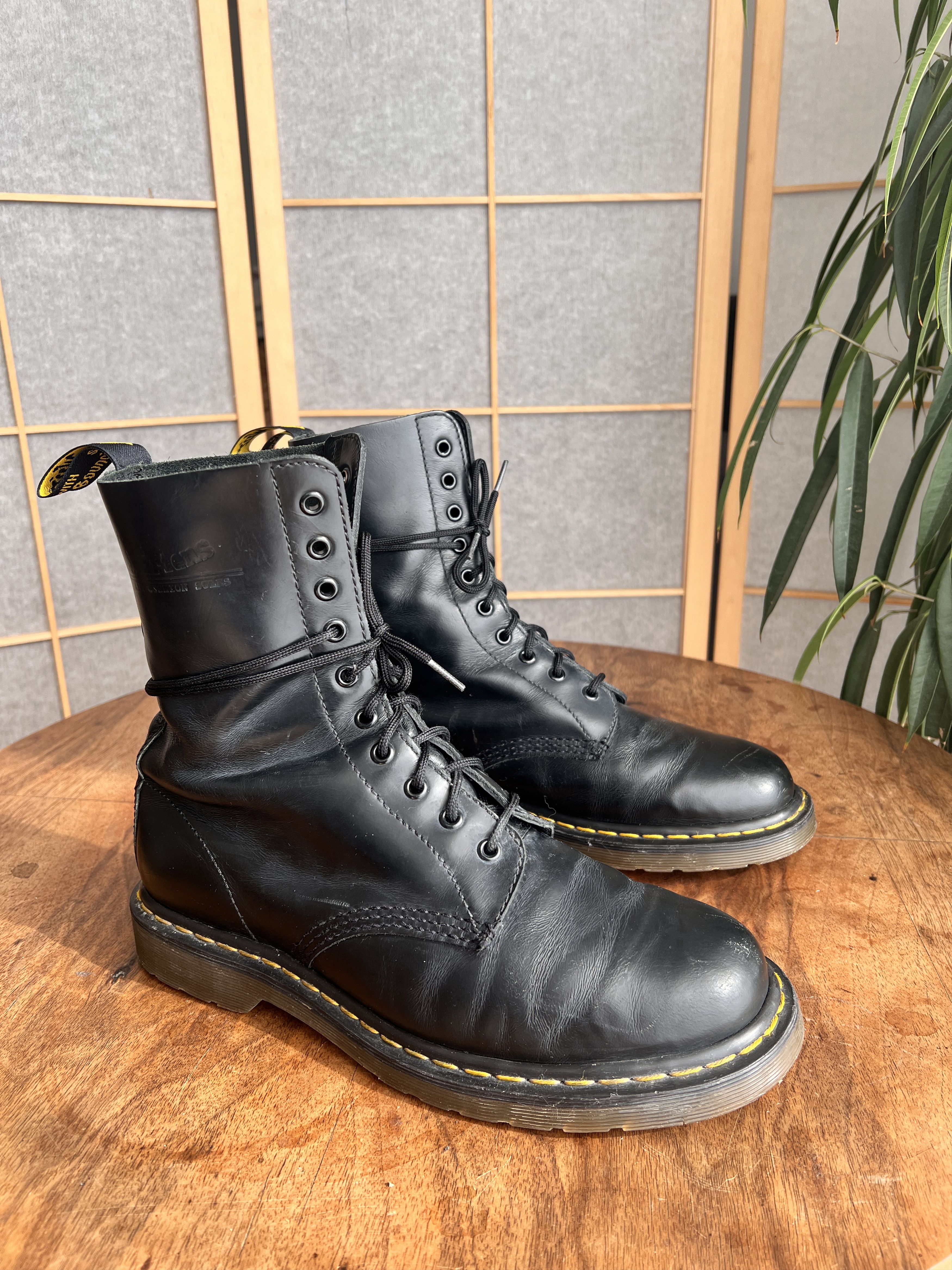 Dr. Martens Dr.Martens 1490 Black Leather Boots rare punk skinhead eng Size US 9.5 / EU 42-43 - 12 Thumbnail