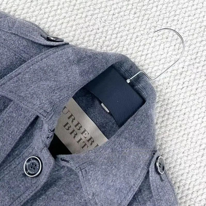 Burberry Burberry Gray Wool Check Mid-Length Coat. Size S / US 4 / IT 40 - 3 Thumbnail