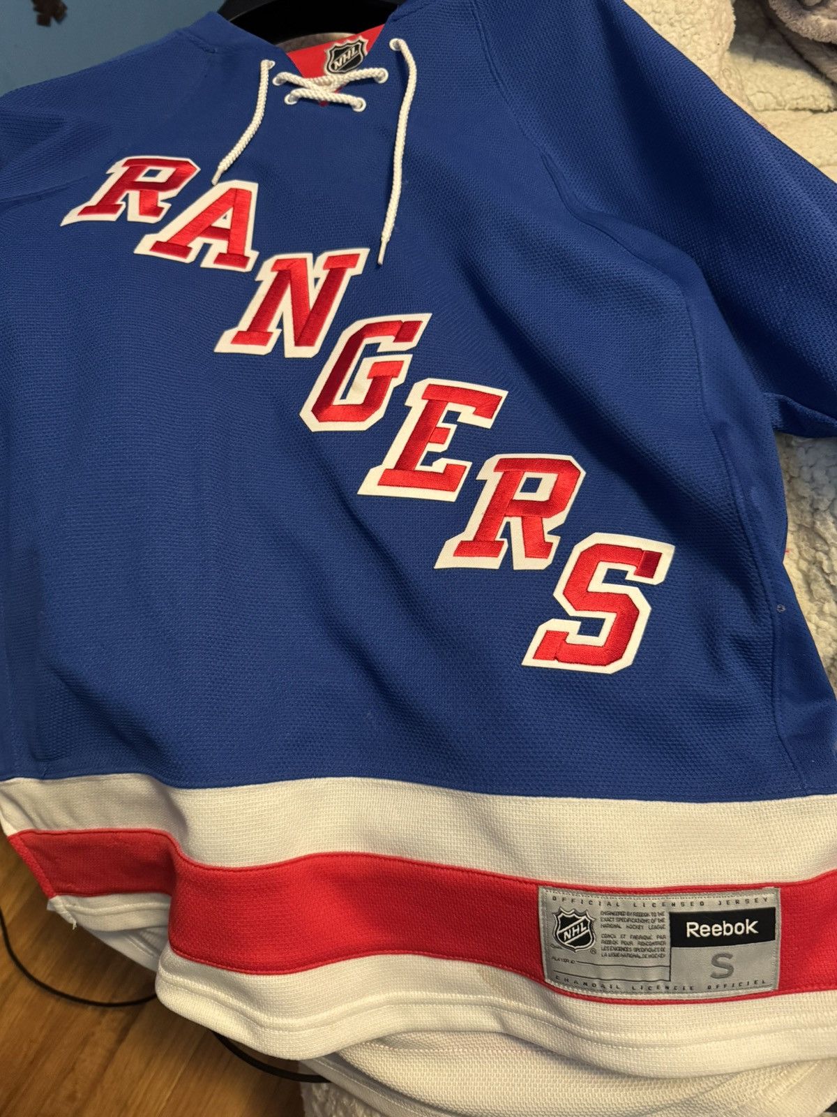 Reebok Licensed reebok new york rangers jersey New “nhl” sponsered Size US S / EU 44-46 / 1 - 2 Thumbnail