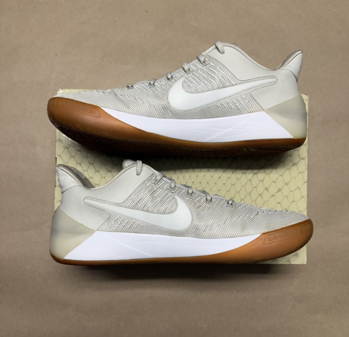 Nike Nike Kobe A.D. AD Light Bone Men’s size 11 Basketball Rare Size US 11 / EU 44 - 2 Thumbnail