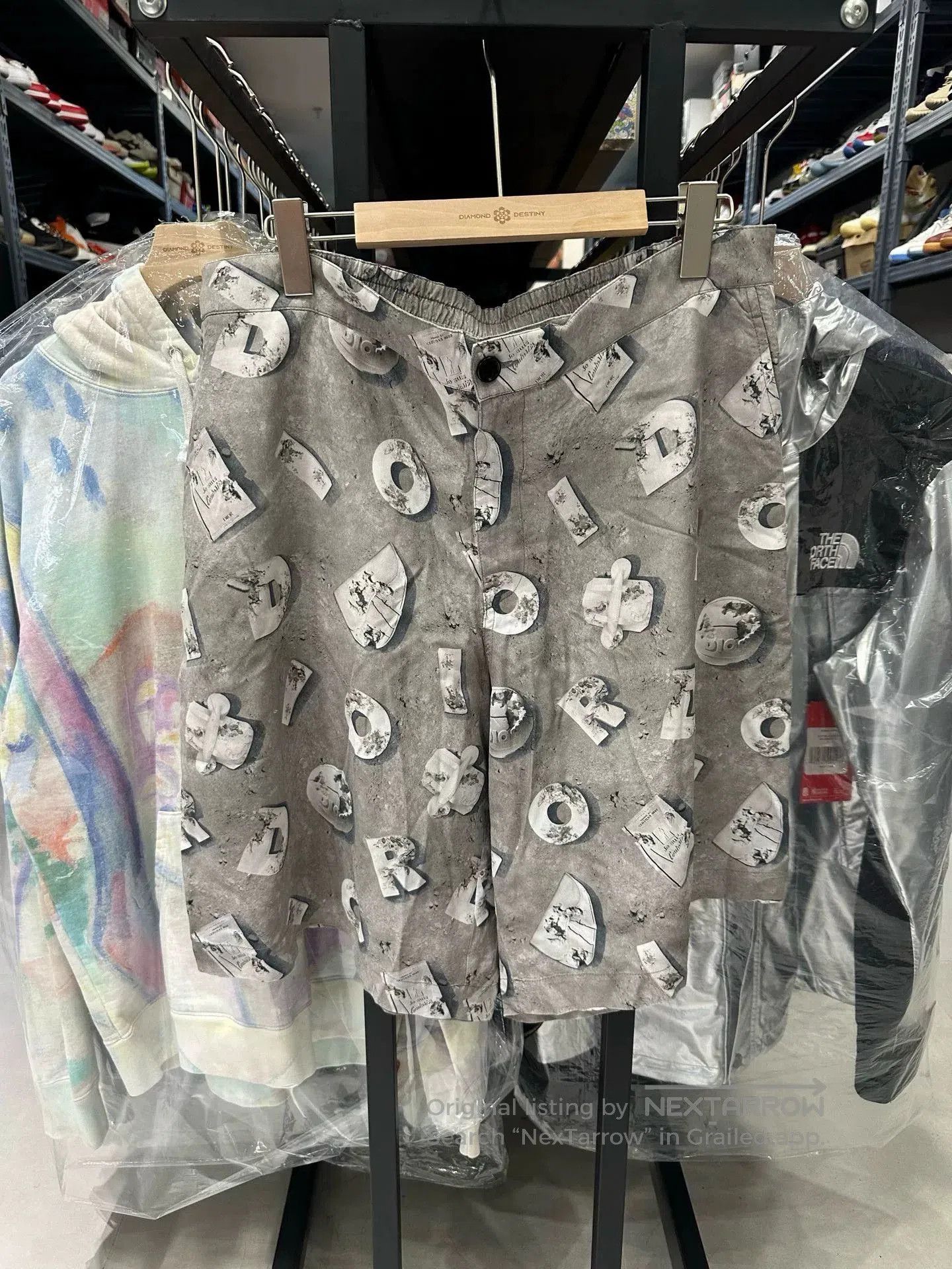 Dior Dior logo print shorts. Size US 35 - 1 Thumbnail