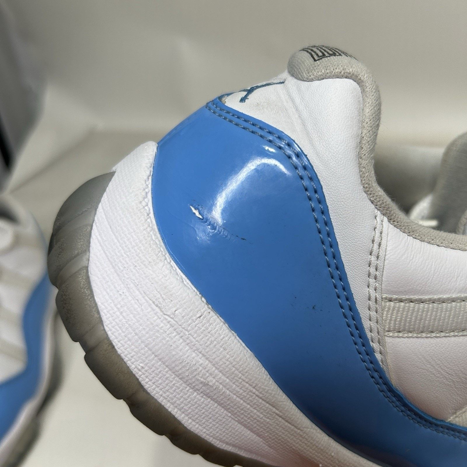 Nike Nike Air Jordan 11 Retro Low “UNC/University Blue White” Size US 9.5 / EU 42-43 - 11 Thumbnail
