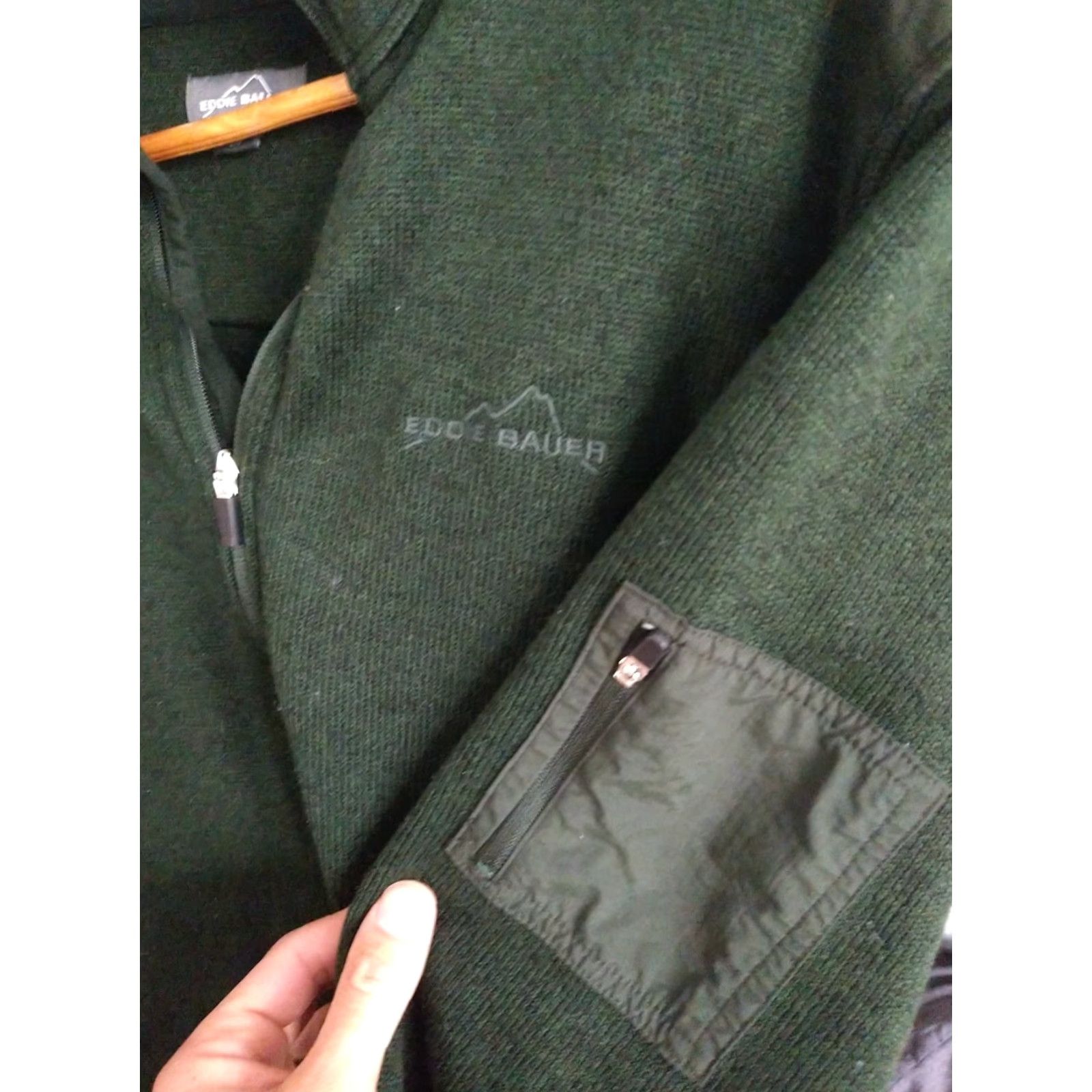 Eddie Bauer VINTAGE Eddie Bauer Pullover Sweater L Green athletic fit Mens Cargo Pocket | Eddie Bauer Pullover Sweater L Green Mens Athletic Fit Size US L / EU 52-54 / 3 - 2 Thumbnail