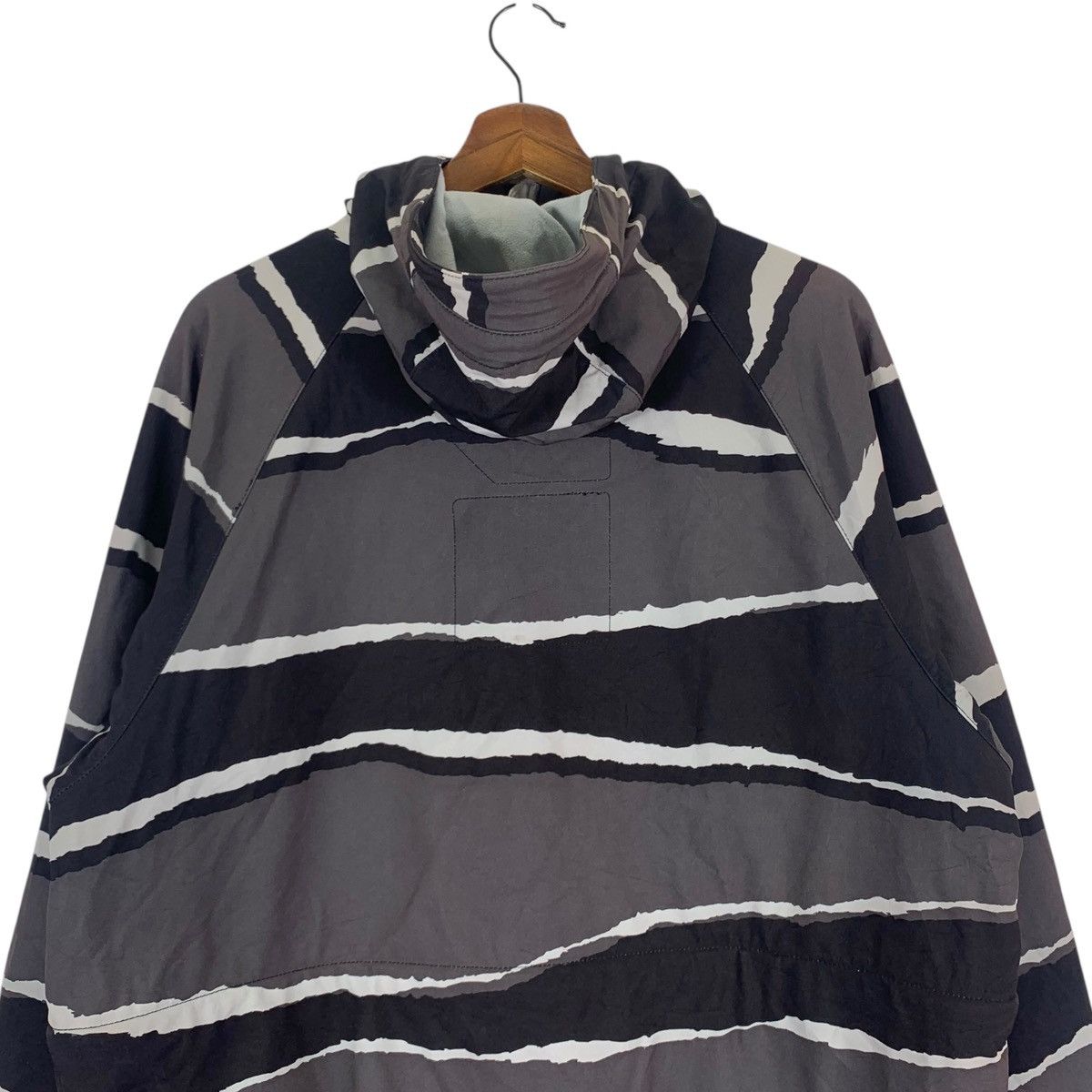 DC Vintage Dolce & Gabbana Printed Hoodie Size US M / EU 48-50 / 2 - 10 Thumbnail