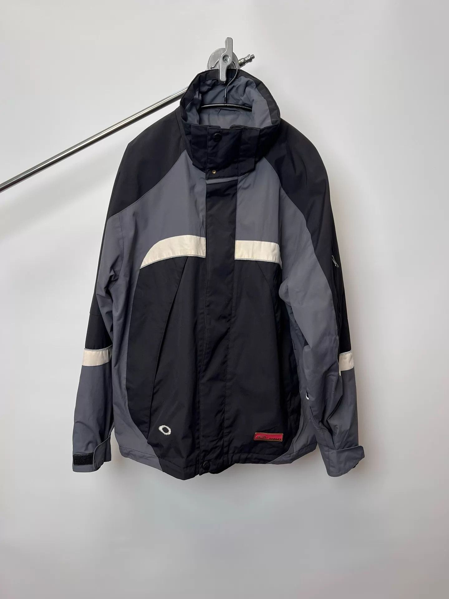 Oakley Oakley 00s Vintage Snowboard Jacket Size US L / EU 52-54 / 3 - 1 Thumbnail