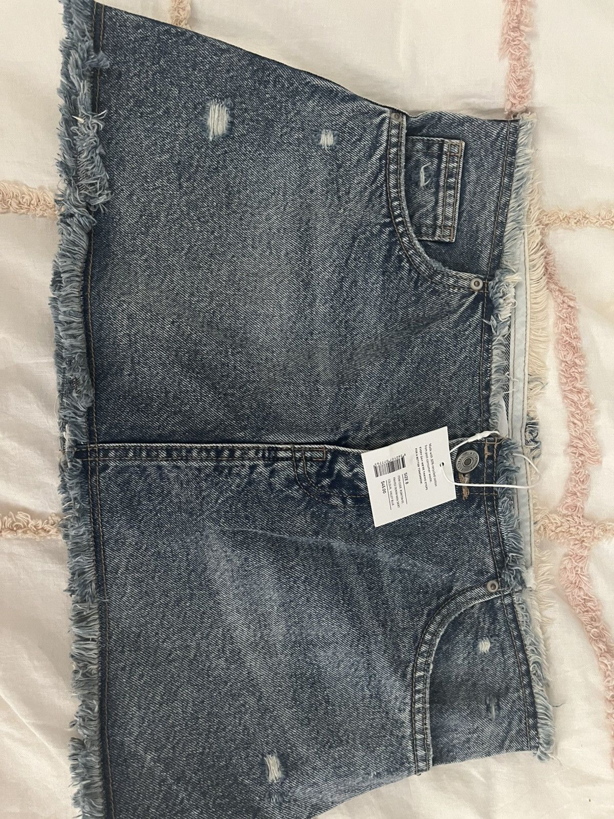 Cotton On BNWT frayed denim mini skirt Size 30" / US 8 / IT 44 - 1 Thumbnail