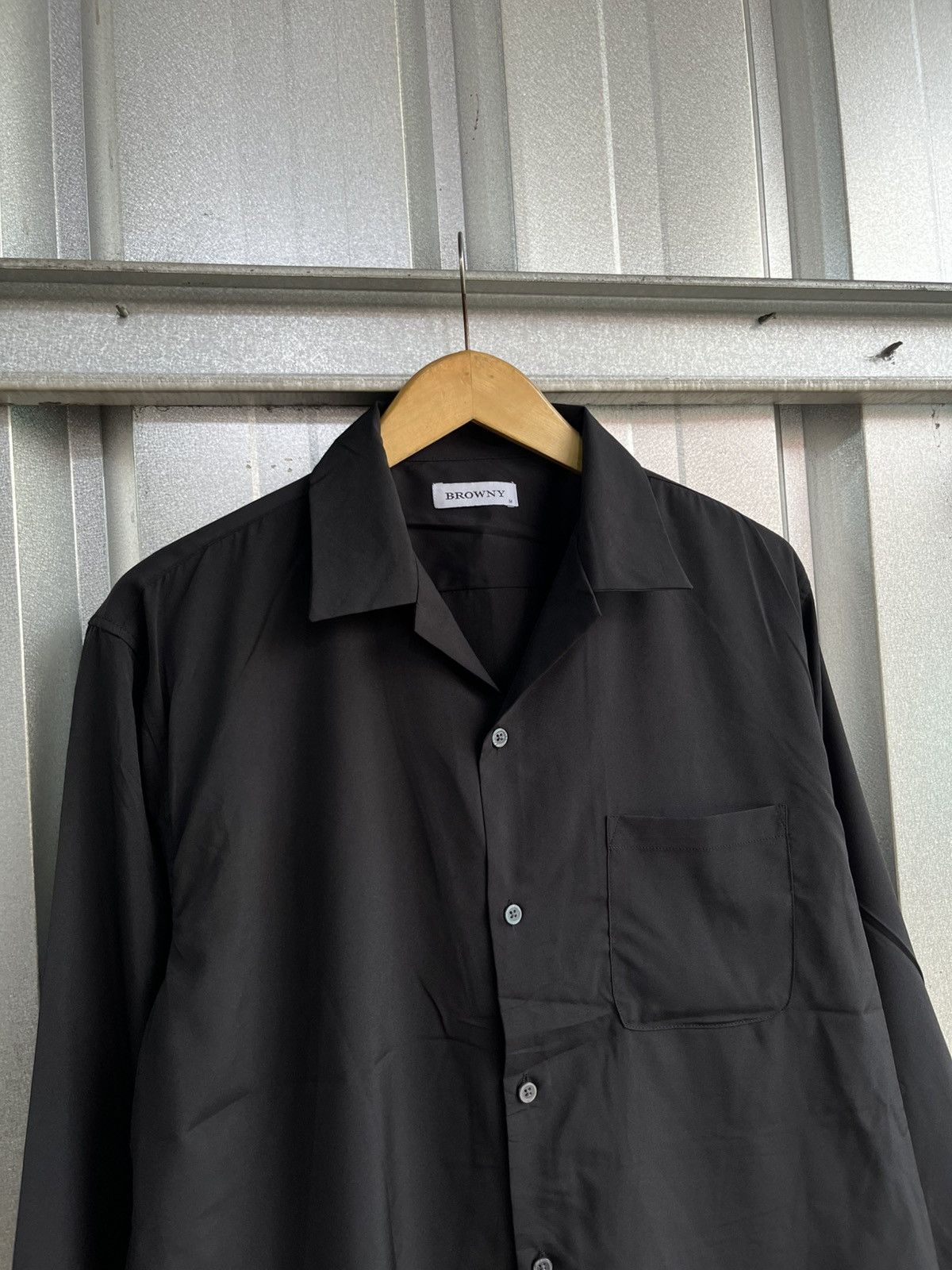 Browny Open Collar Black Long Sleeve Button Shirt, Men's (Size M) — image 2 of 6