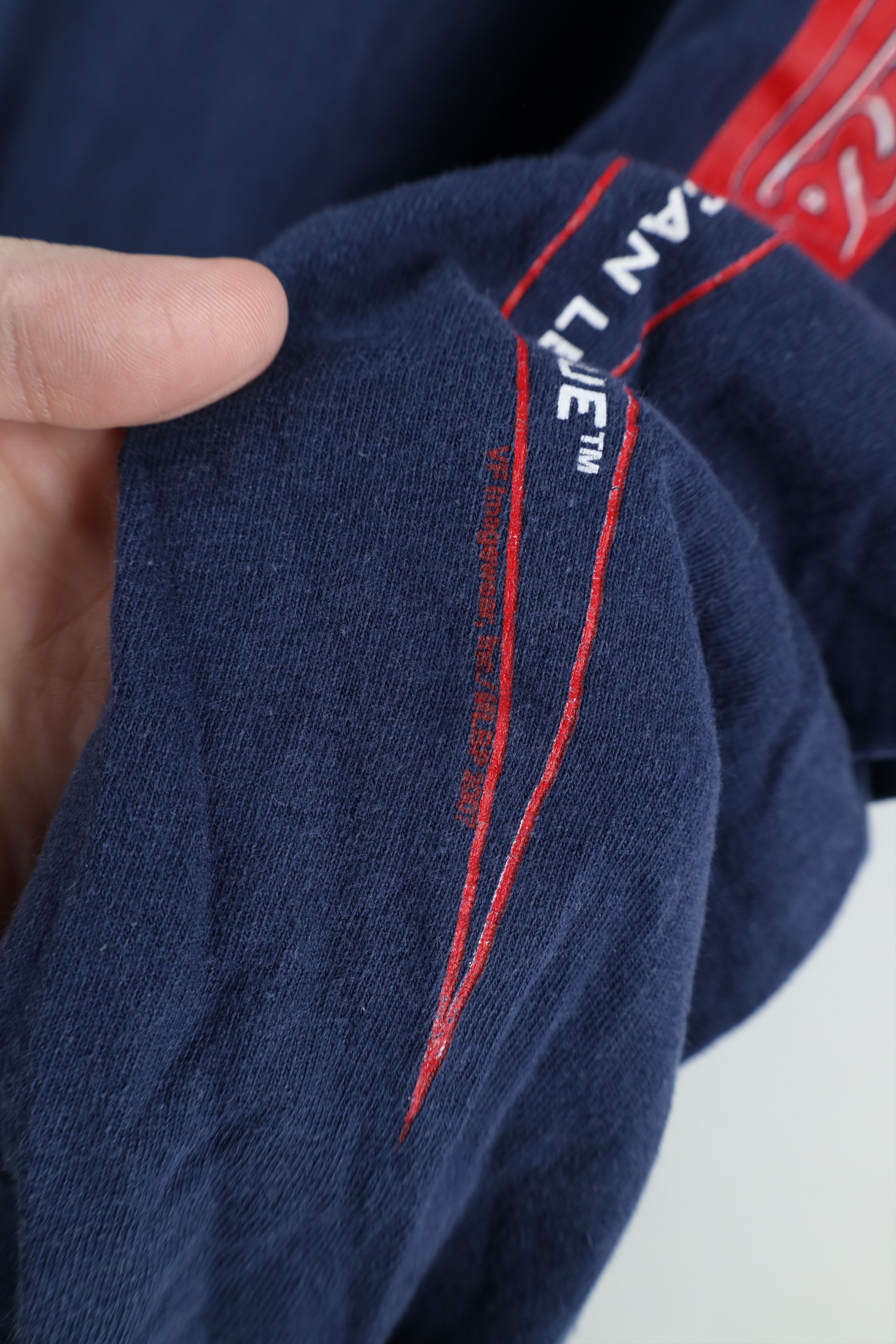 Vintage Vintage Y2K 2007 Cleveland Indians Long Sleeve T-Shirt Size US XXL / EU 58 / 5 - 7 Thumbnail