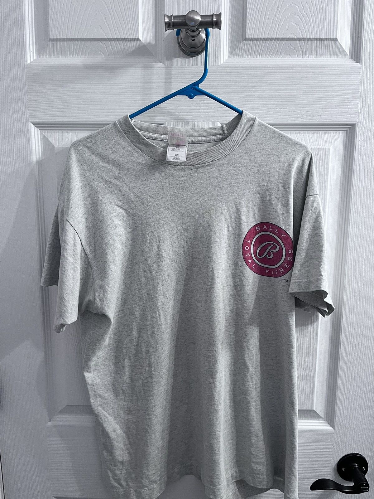 Vintage Vintage Bally Total Fitness tee Size US XL / EU 56 / 4 - 1 Thumbnail