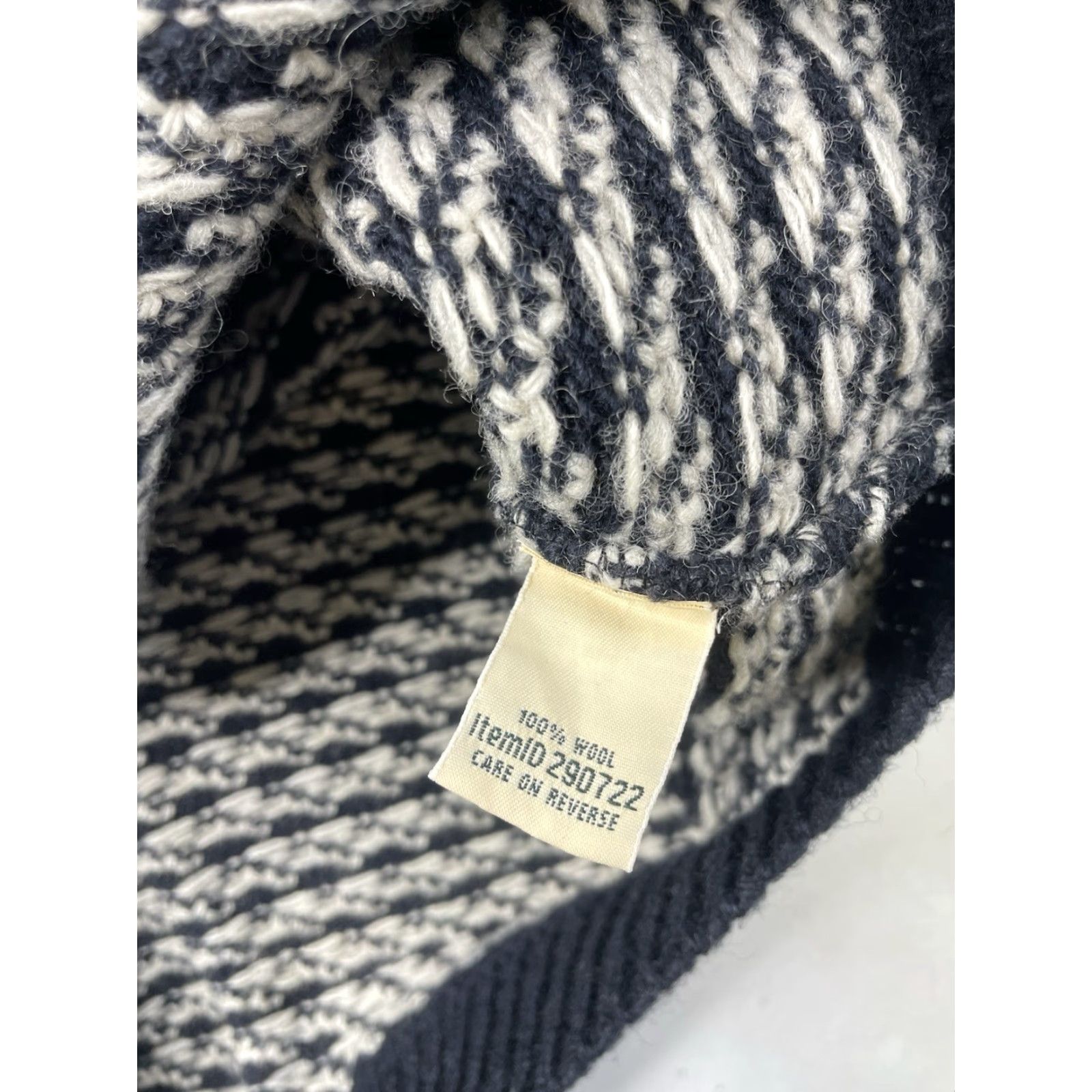 Vintage VINTAGE L.L. Bean Cardigan Sweater Woman Wool Birdseye Knit M Blue Women M Cardigan Classic Wool Women M Blue L.L. Bean Men? Size M / US 6-8 / IT 42-44 - 6 Thumbnail