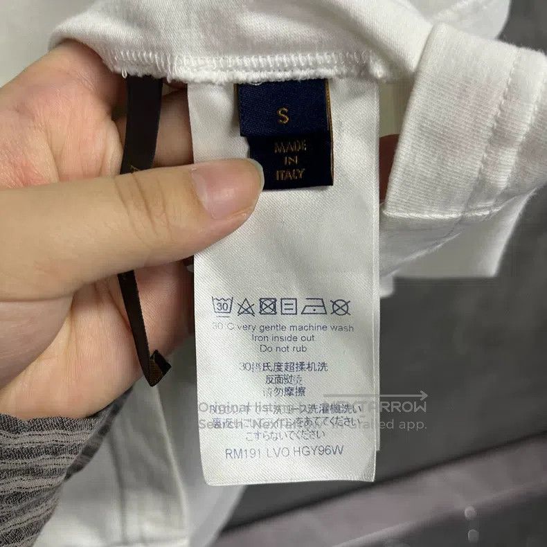 Louis Vuitton Louis Vuitton White printed short-sleeved T-shirt Size US S / EU 44-46 / 1 - 4 Thumbnail