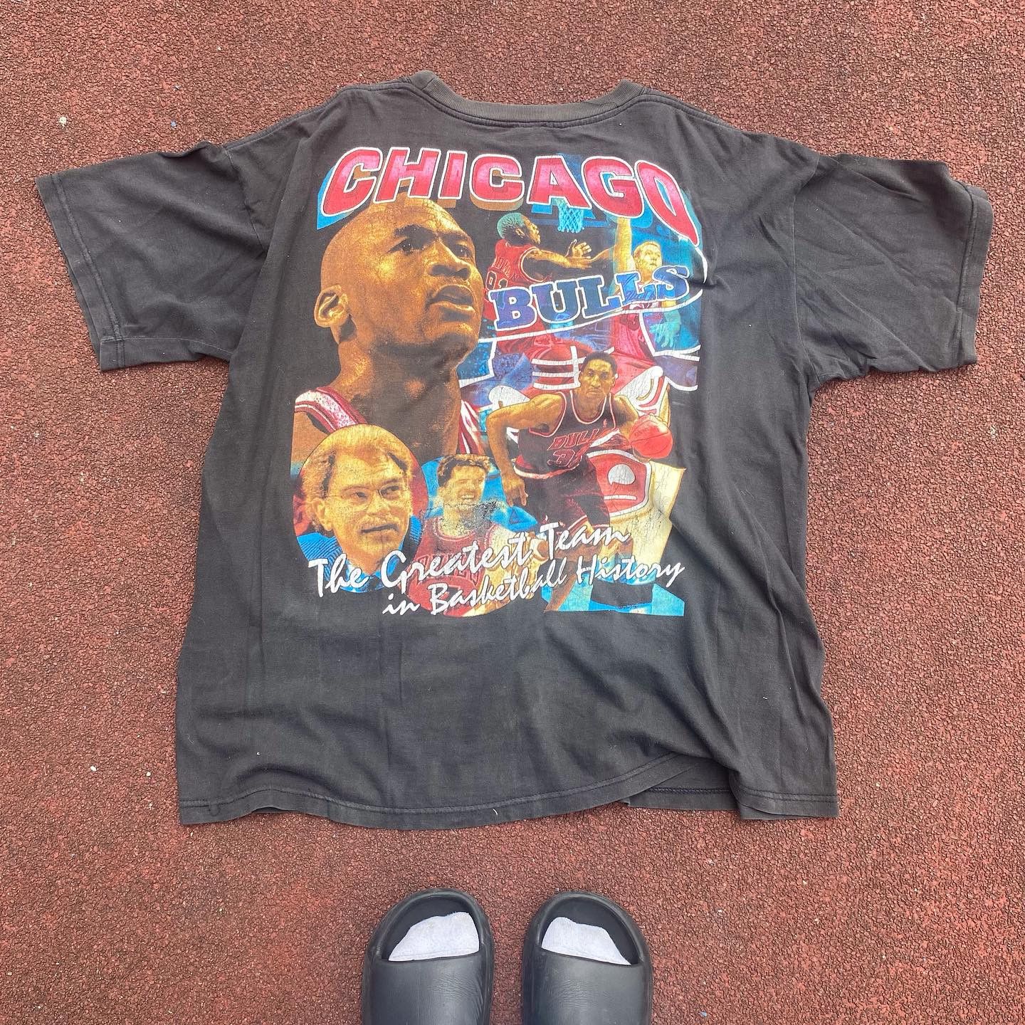 Rap Tees 90s Raptees Chicago Bulls Size US XL / EU 56 / 4 - 2 Thumbnail