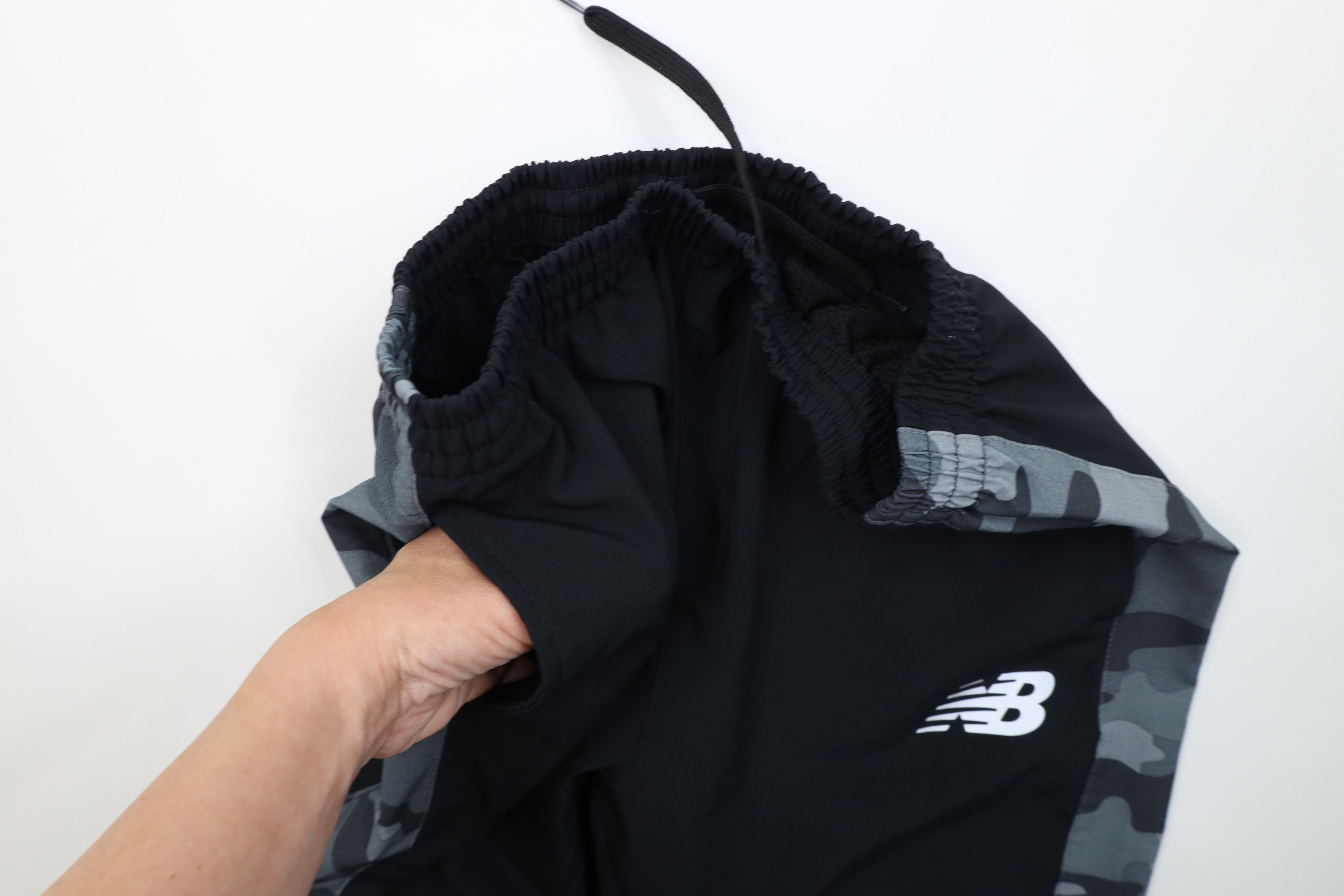 New Balance Vintage Y2K New Balance Logo Camouflage Tapered Leg Pants Size US 36 / EU 52 - 10 Thumbnail