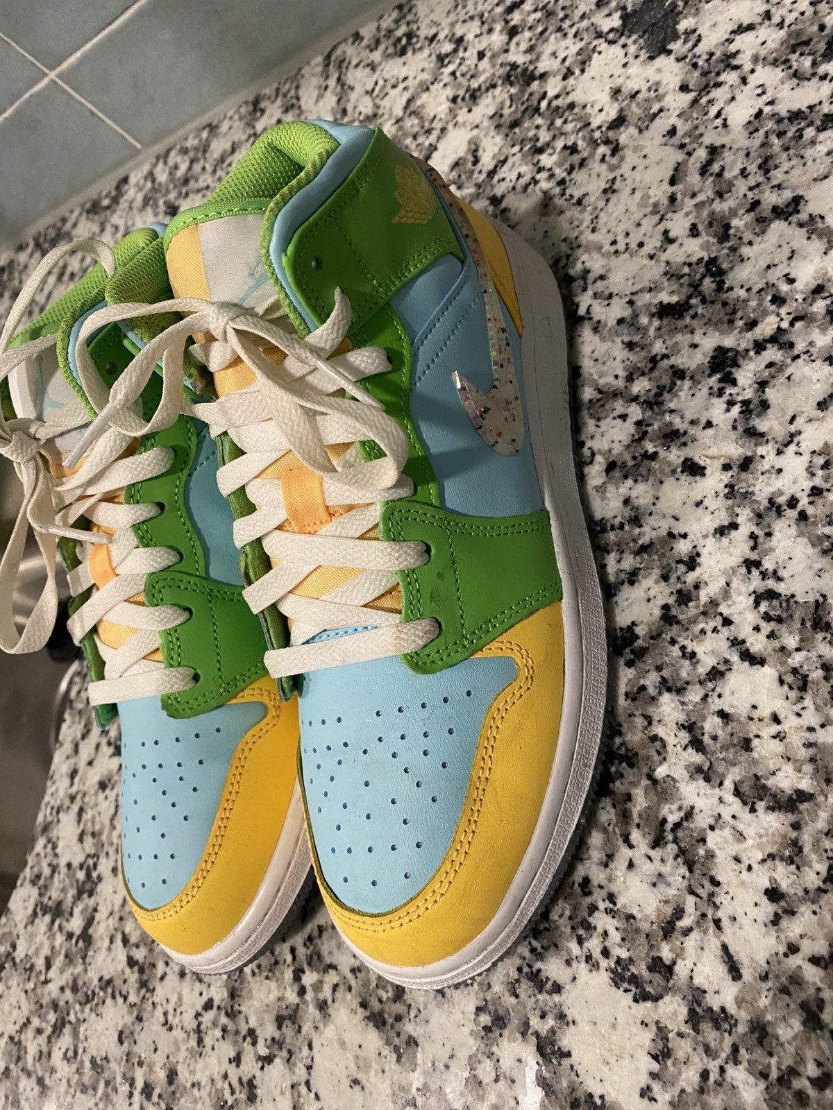 Jordan Brand Jordan 1 Mid SE Recycled Grind Glacier Ice Blue Size US 5.5 / IT 35.5 - 2 Thumbnail