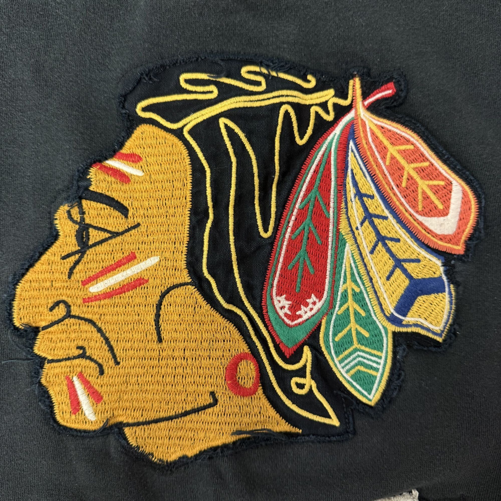 Ccm Vtg CCM NHL Red Black Color Block CHIEFS Pullover Hoodie Size US S / EU 44-46 / 1 - 7 Thumbnail