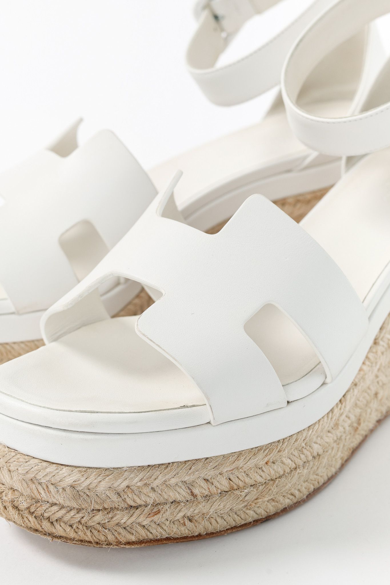 Hermes Hermes Elda White Goatskin Espadrille Wedge "H" Sandals Size US 7.5 / IT 37.5 - 7 Thumbnail