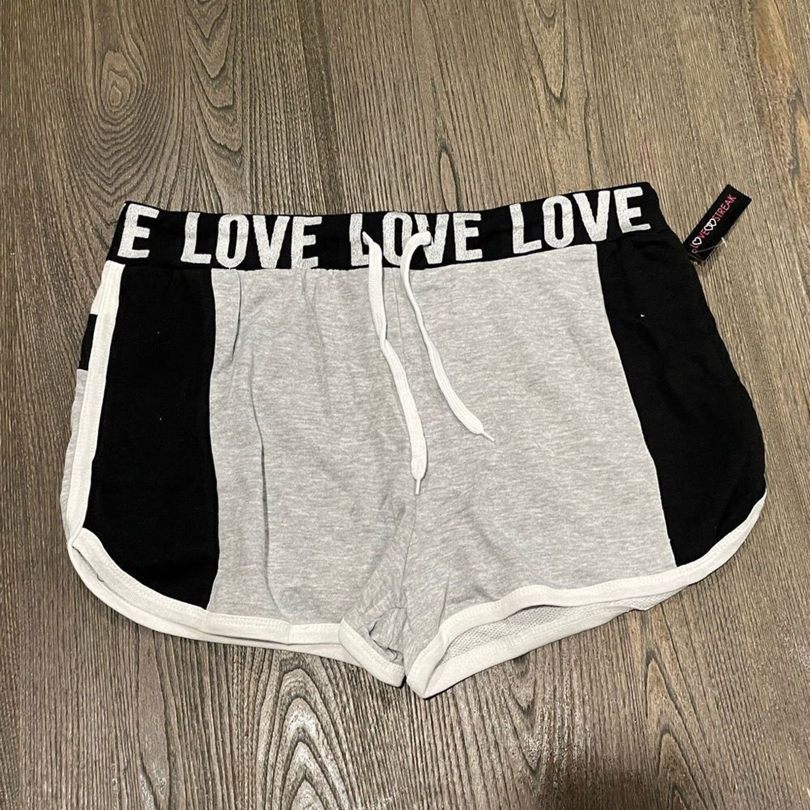 Vintage NWT Love Streak Womens Cotton Track Gym Shorts Size 2X Size 40" / US 18 - 1 Thumbnail