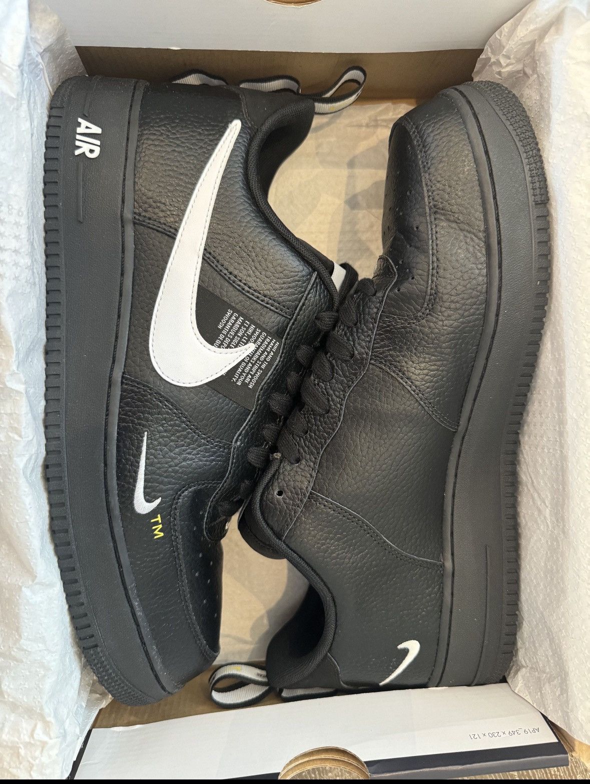 Nike Air Force 01 ‘07 LV8 Utility Size US 13 / EU 46 - 3 Thumbnail
