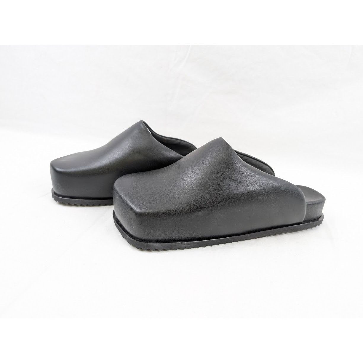 YUME YUME o1rshd1 Truck Slide in Black Size US 12 / EU 45 - 14 Thumbnail