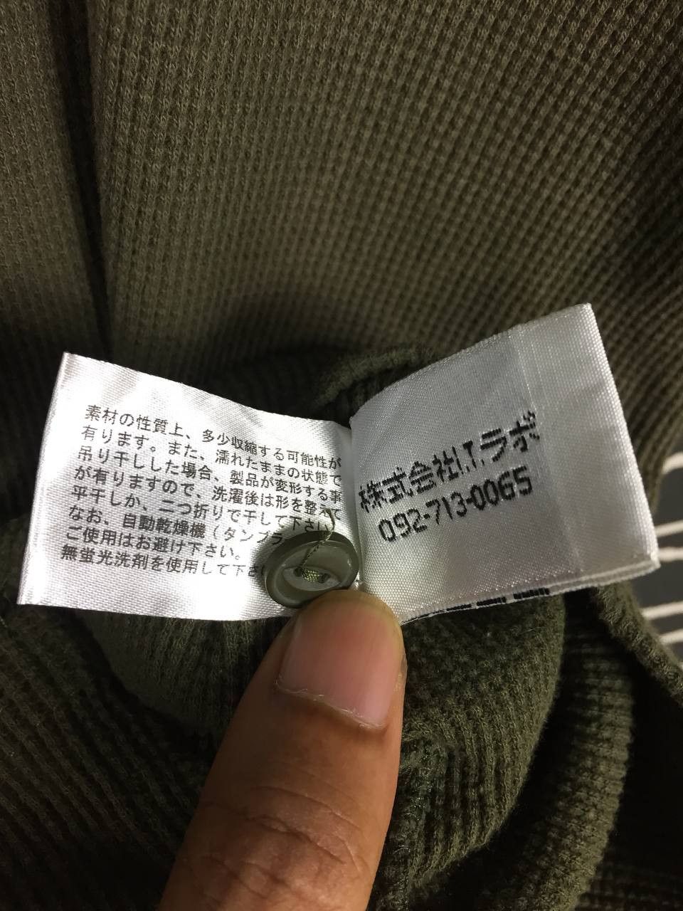 Japanese Brand Distressed UNFIT Waffle Henley Neck Tee Size US L / EU 52-54 / 3 - 13 Thumbnail