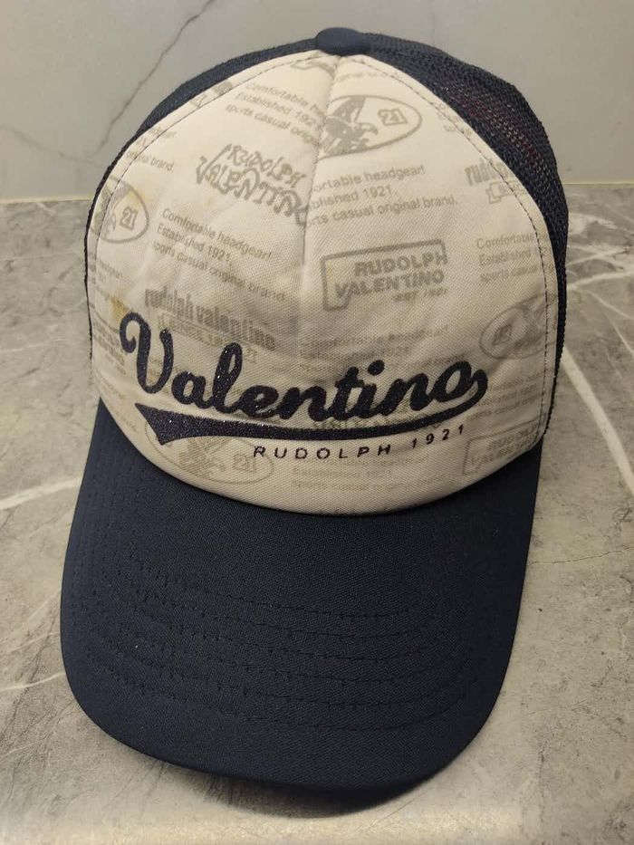 Valentino Vintage Rudolph Valentino Trucker Hat Cap Size ONE SIZE - 1 Thumbnail