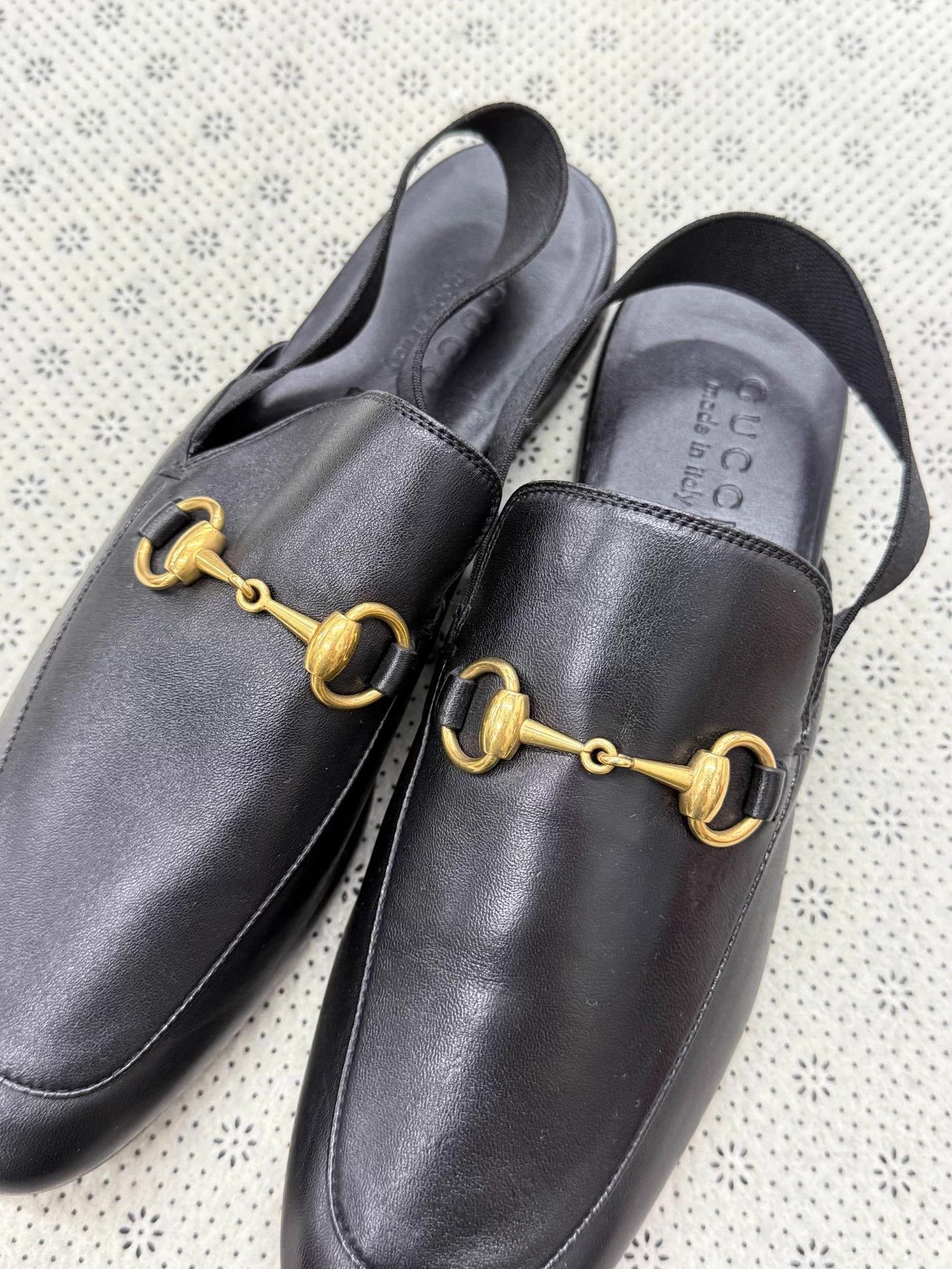 Gucci Gucci Black Gold Horsebit Mule Slides US 7 Size US 7 / EU 40 - 2 Thumbnail