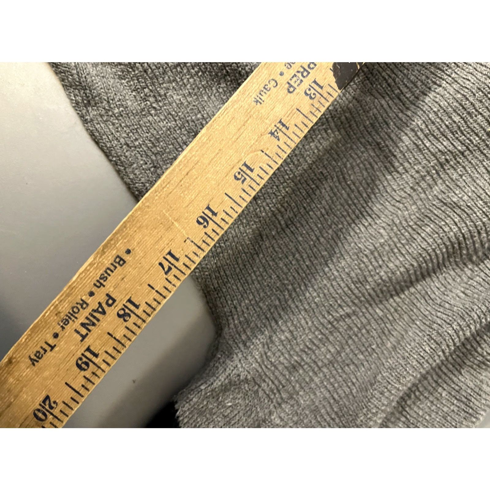 American Eagle Outfitters American Eagle Sweater Unisex XS Lightweight Button Henley 5 Grey Size XS / US 0-2 / IT 36-38 - 5 Thumbnail