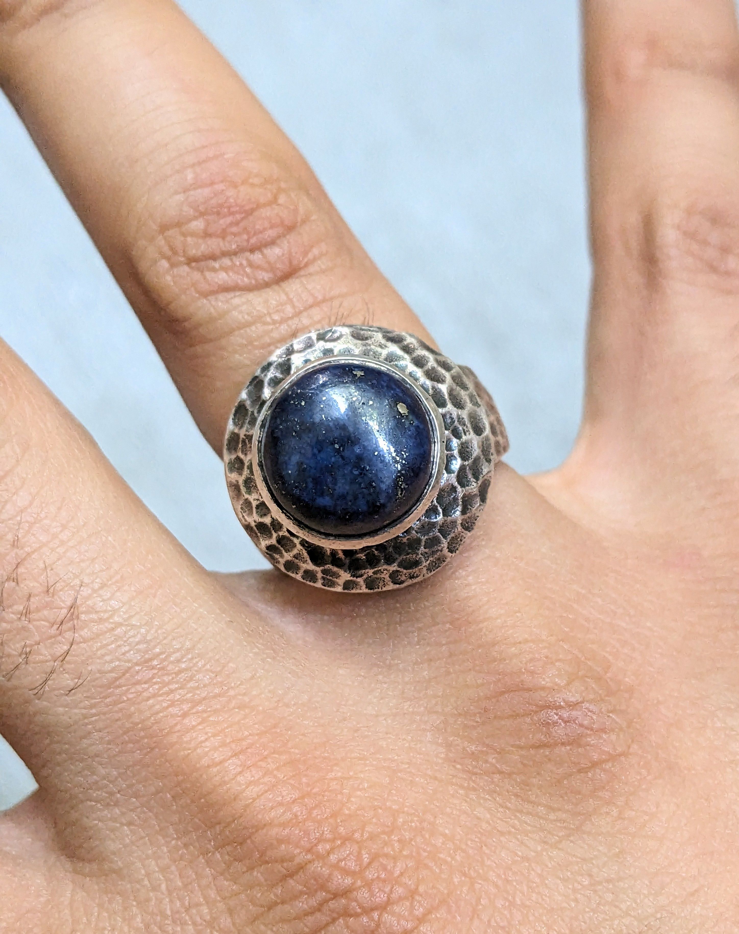 Jewelry Vintage Sterling Silver Ring Blue Lapis Lazuli 8 Hammered Size ONE SIZE - 14 Thumbnail