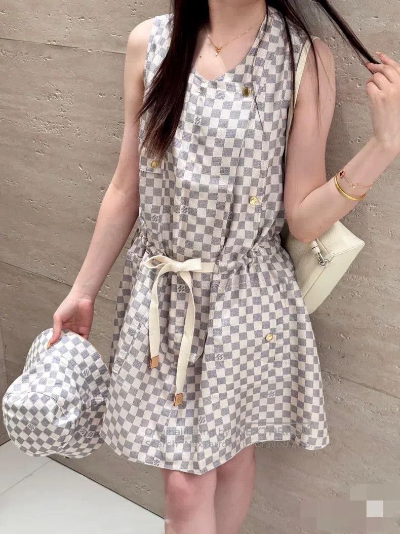 Louis Vuitton Louis Vuitton dress Size XS / US 0-2 / IT 36-38 - 7 Thumbnail