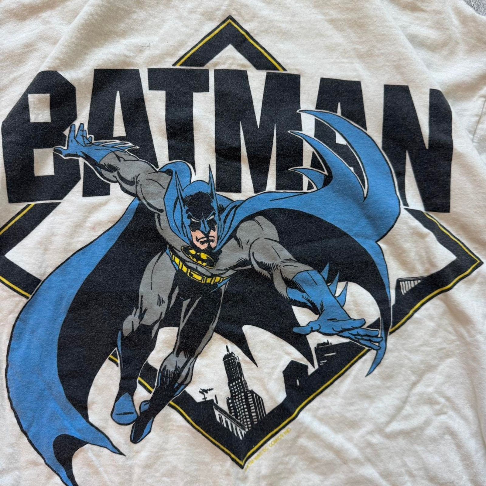 DC Comics Vintage 1988 DC Comics Batman T-Shirt – Size Large Size US L / EU 52-54 / 3 - 3 Thumbnail