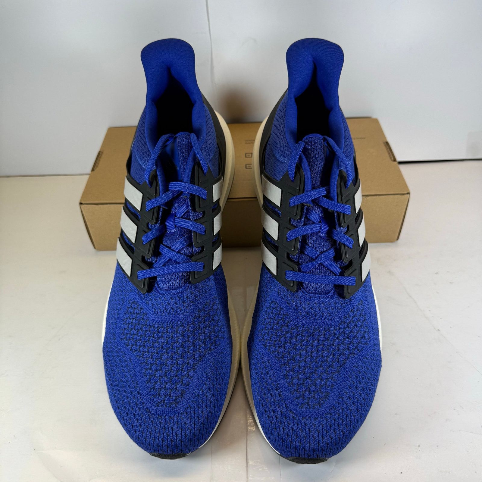 Adidas Adidas UBounce Running Shoes Blue/White Size 11 Men Size US 11 / EU 44 - 4 Thumbnail
