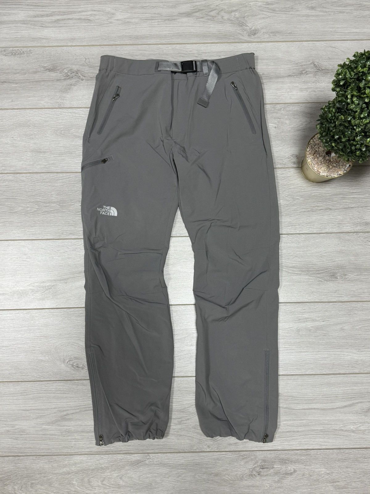 The North Face TNF The North Face pants multi-pocket hiking Size US 38 / EU 54 - 1 Thumbnail